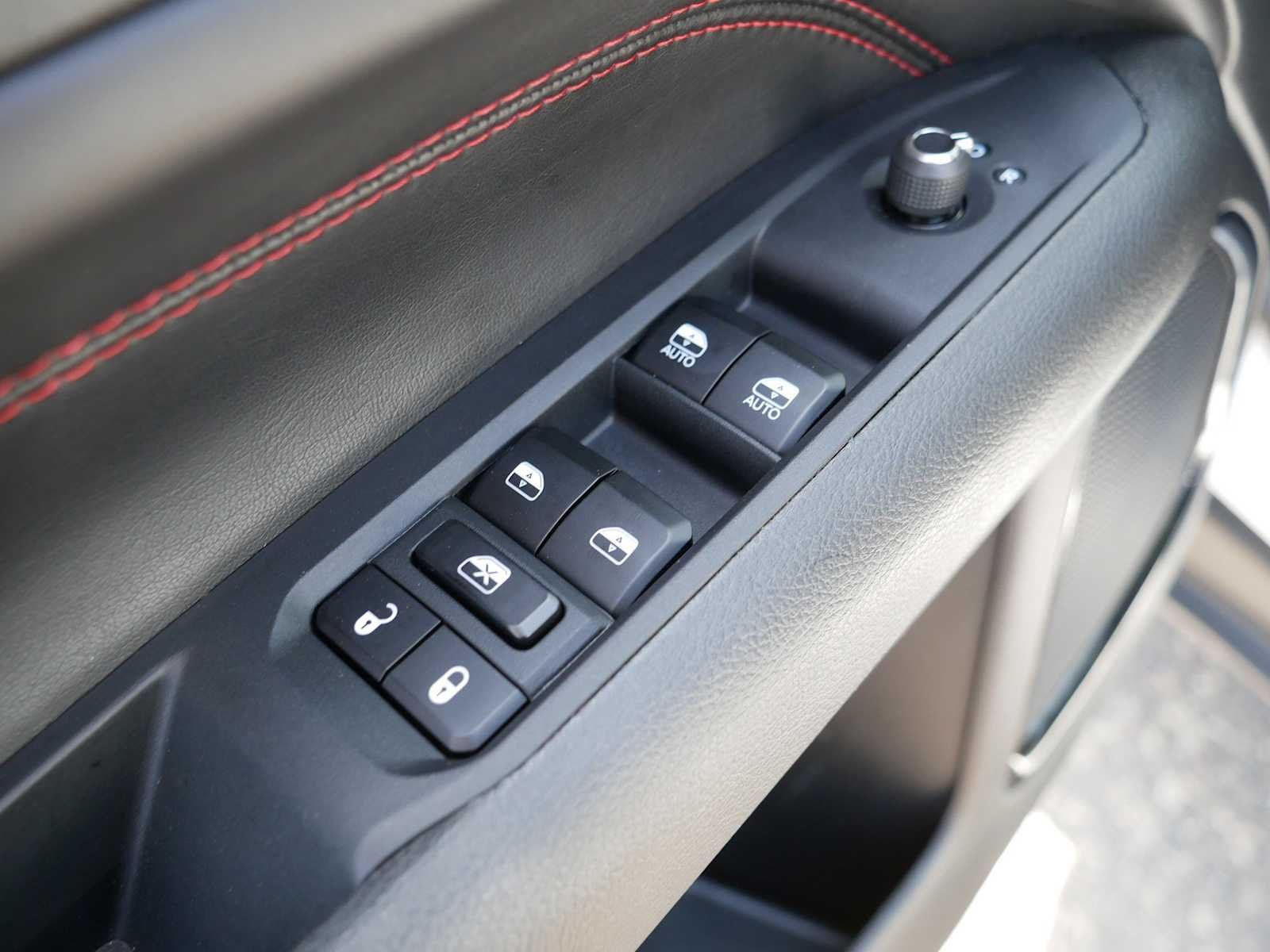 2025 Jeep Compass Trailhawk - Photo 19