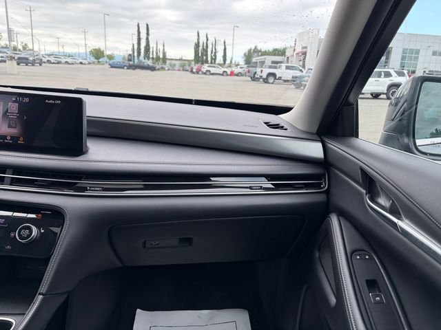 Used 2025 Gray INFINITI LUXE image 20