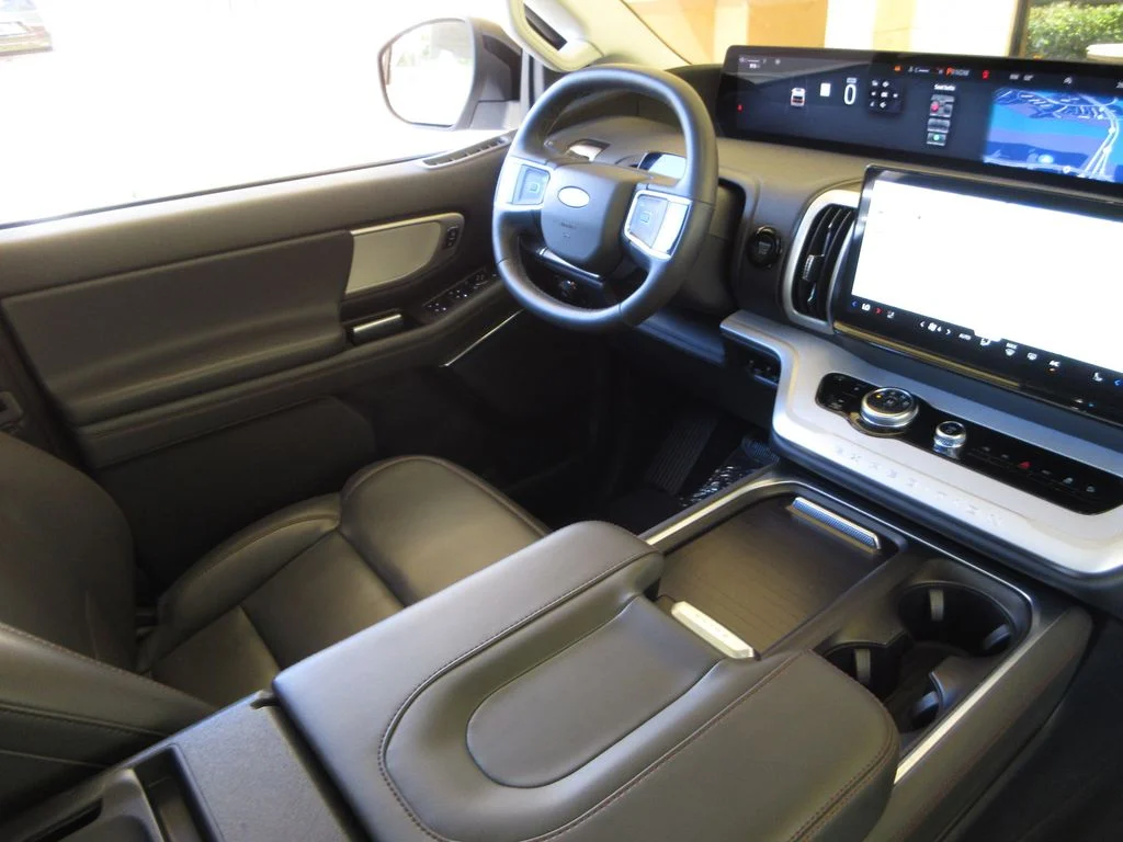 Certified Used 2025 Space Silver Ford Active image 19