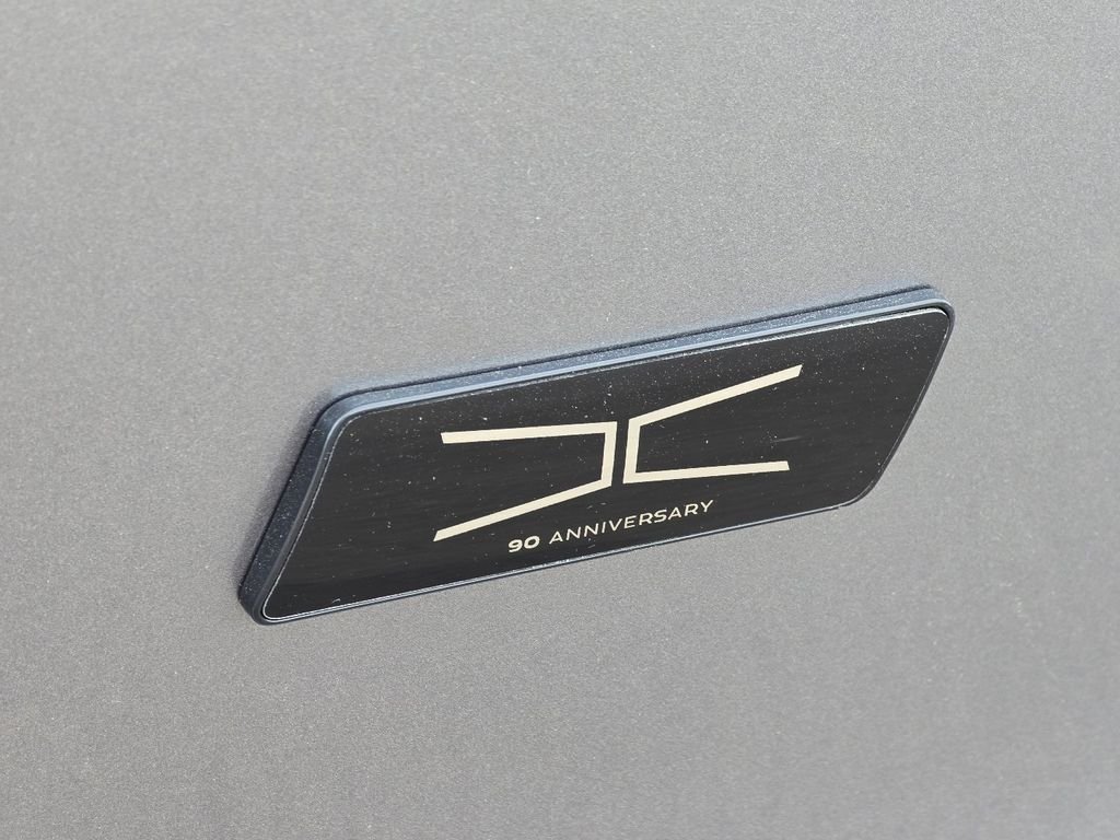 New 2026 Eiger Grey Jaguar P250 R-Dynamic S image 21