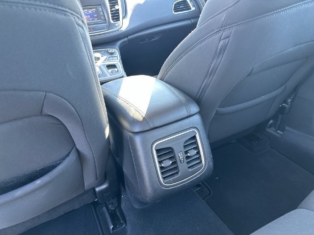 Used 2016 Black Chrysler Limited image 29