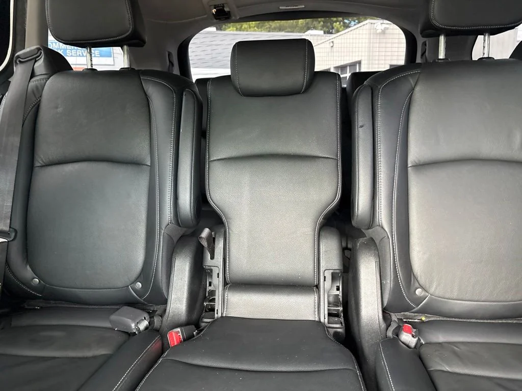Used 2022 White Honda EX-L image 12