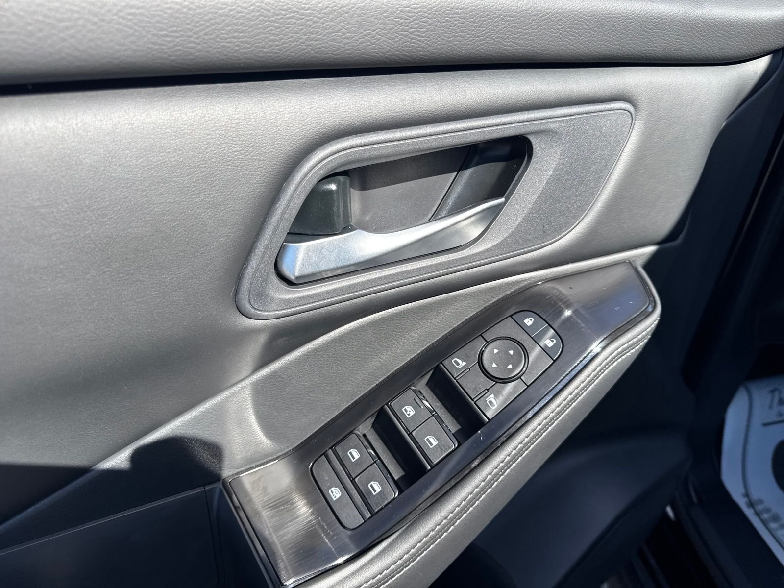 New 2026 Nissan Rogue SV 4D Sport Utility