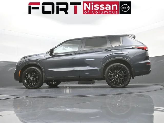 New 2026 Gray Nissan SL image 37