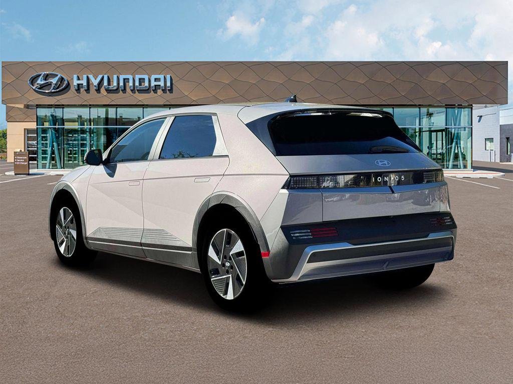New 2026 Gray Hyundai SEL image 5