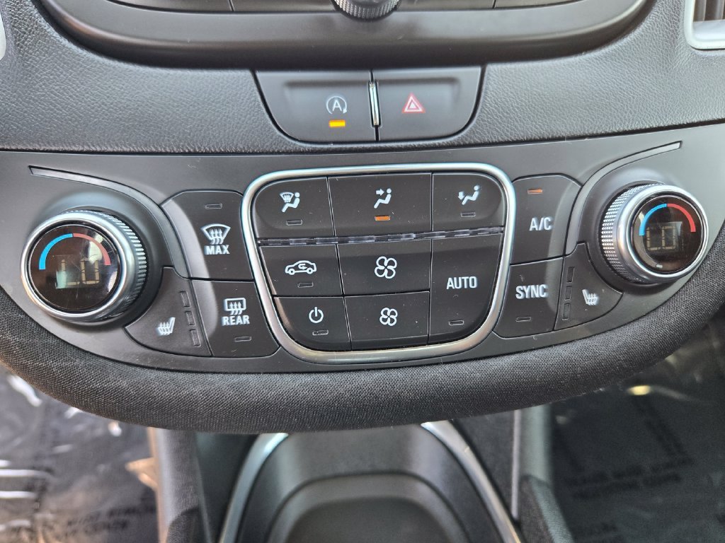 Used 2025 Gray Chevrolet LT image 15