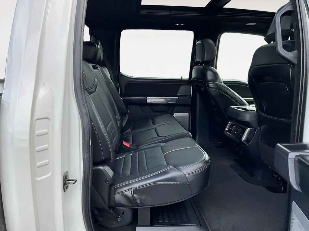 Used 2024 STAR WHITE Ford Platinum image 13
