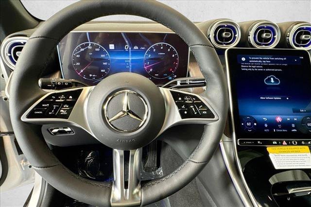 New 2026 Polar White Mercedes-Benz GLC 300 image 41