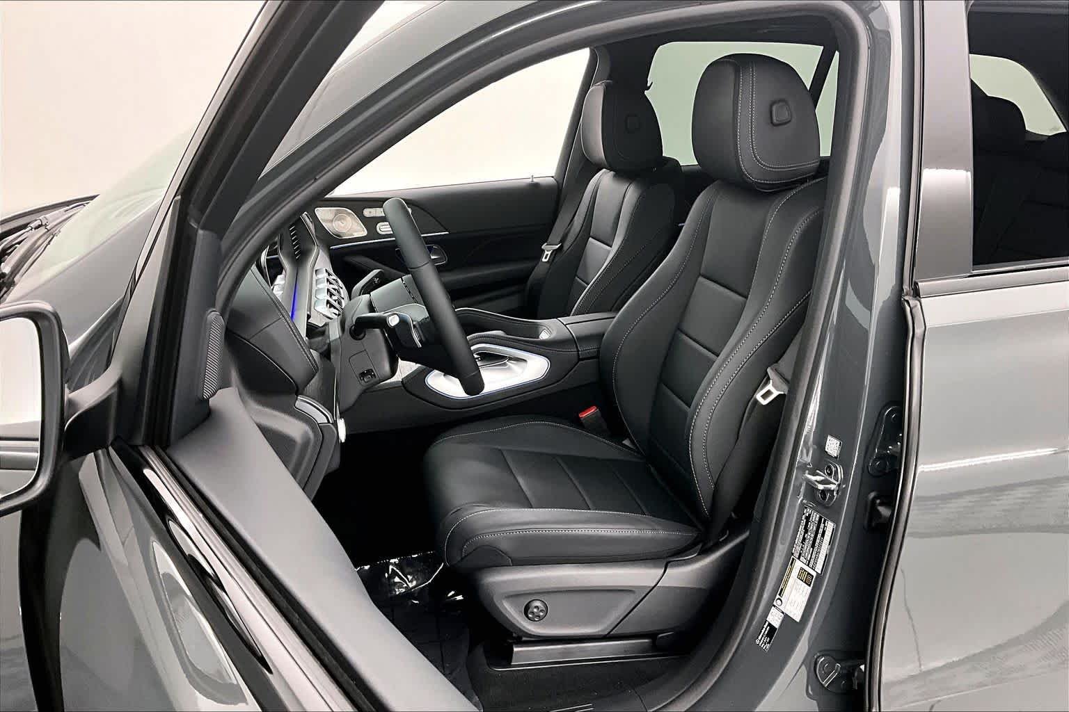 New 2026 MANUFAKTUR Silicon Grey Mercedes-Benz GLE 450 image 11