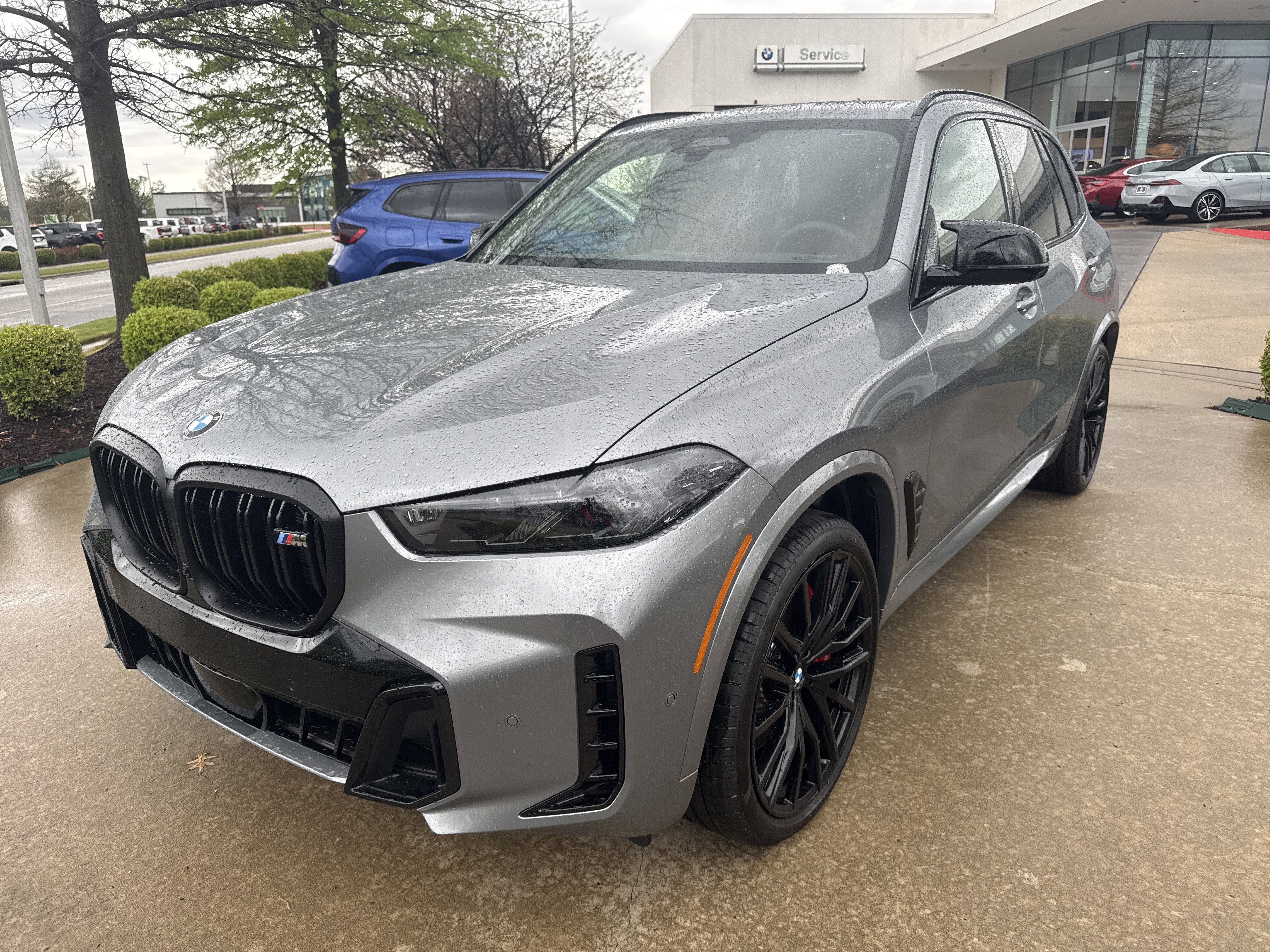 2026 BMW X5 M60i's photo