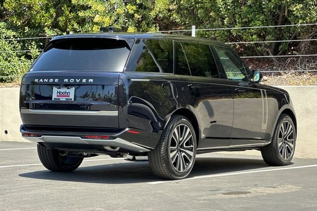 New 2026 Constellation Blue Ultra Metallic Gloss Land Rover SE image 5