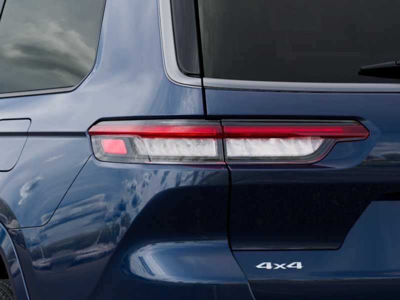 New 2026 Fathom Blue Pearl-Coat Exterior Paint Jeep Limited Reserve BLACKOUT image 35