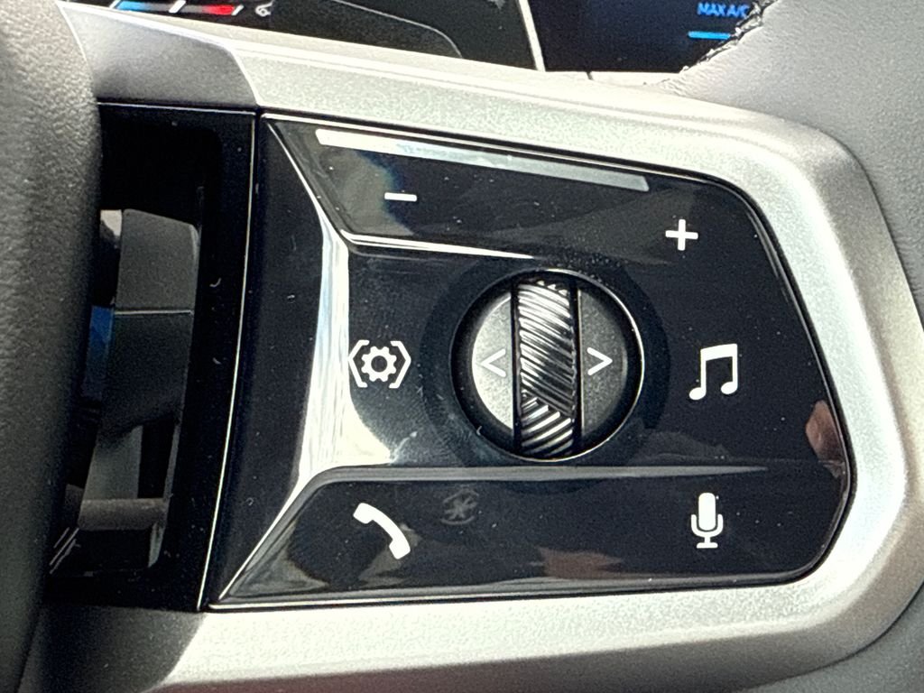 New 2026 Alpine White BMW 30 xDrive image 28