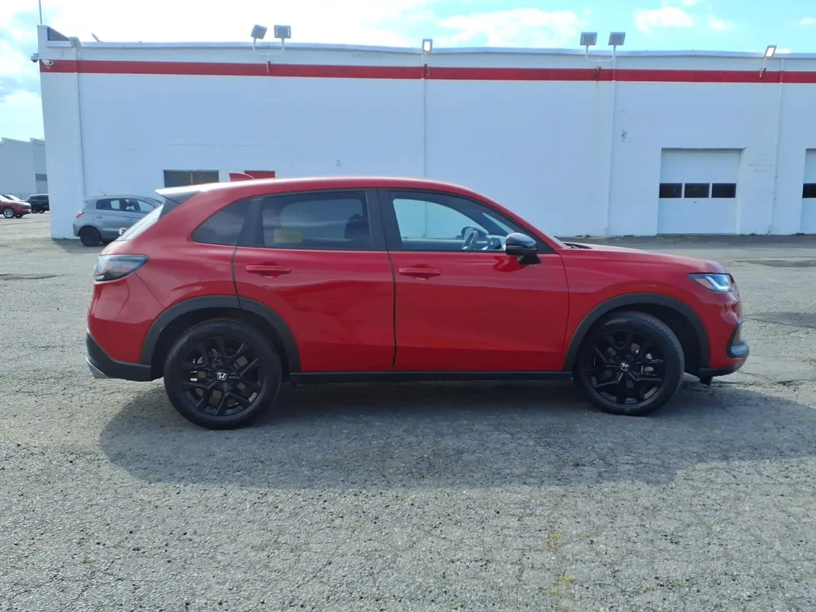 2025 Honda HR-V Sport - Photo 8