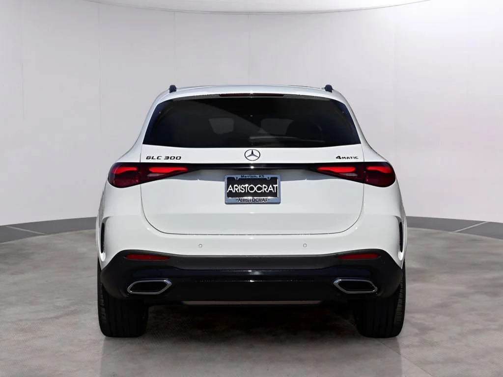 New 2026 Polar White Mercedes-Benz GLC 300 image 48