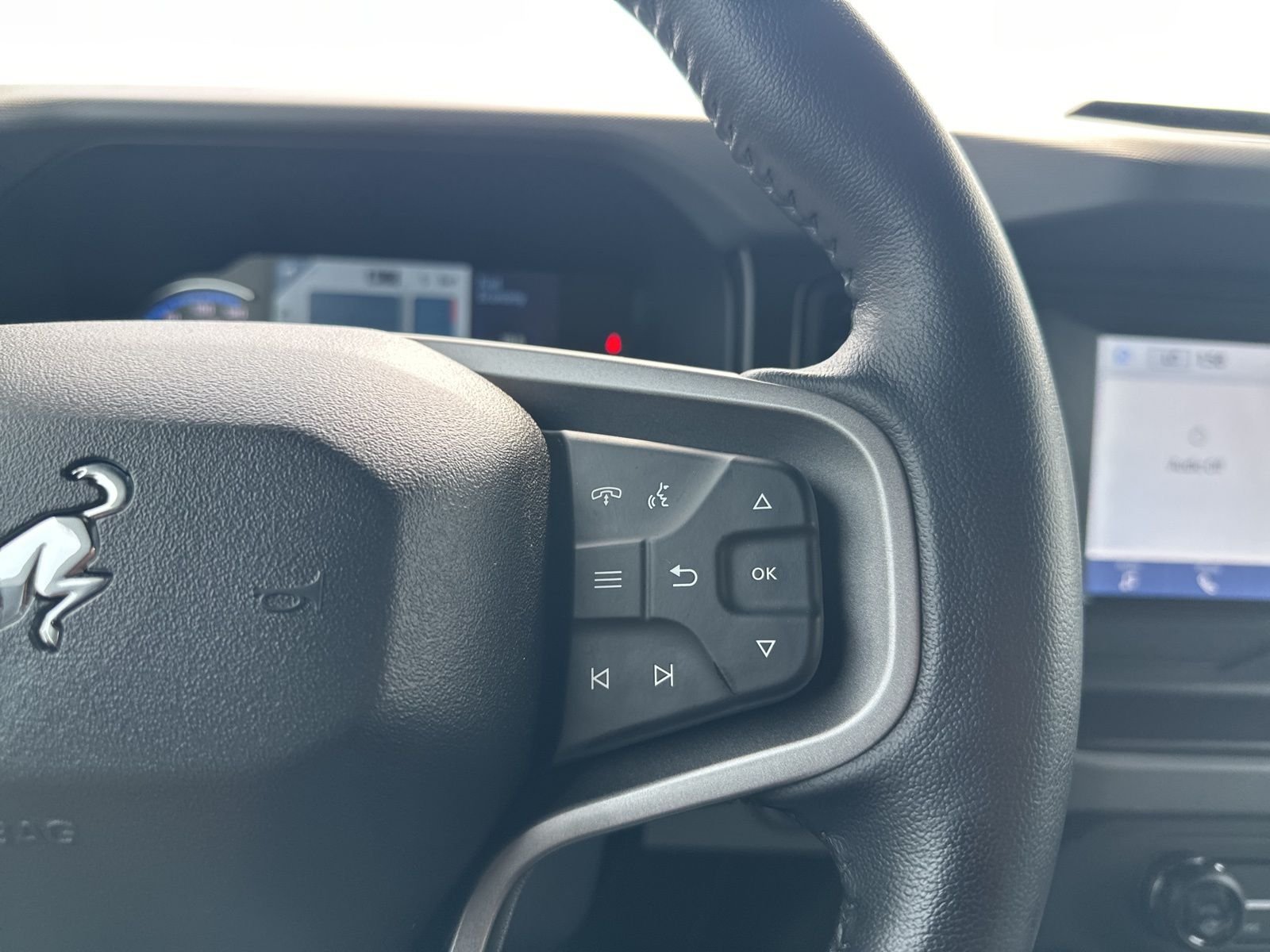 2022 Ford Bronco 4-Door Black Diamond - Photo 15