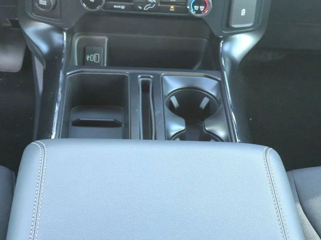 New 2026 Oxford White Ford STX® image 19