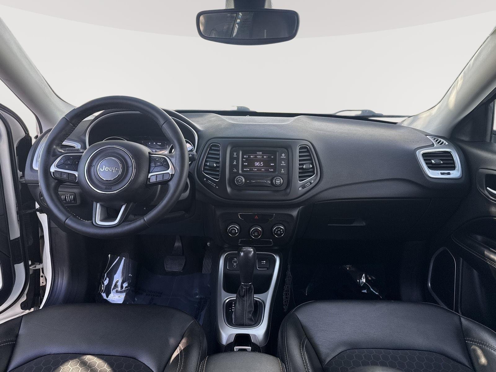 Used 2018 White Clearcoat Jeep Latitude image 35