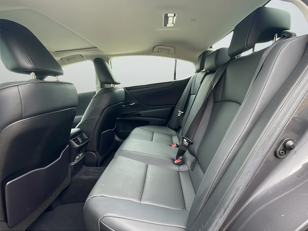 Used 2023 Gray Lexus 350 image 27