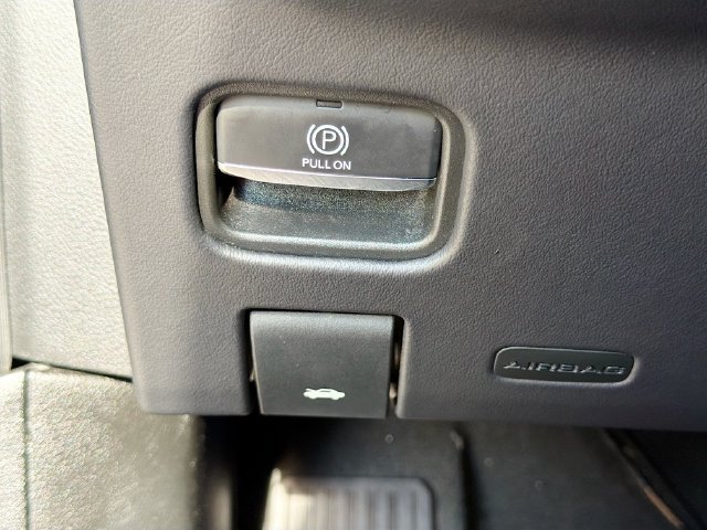 Used 2022 Diamond Black Jeep Summit Reserve image 47