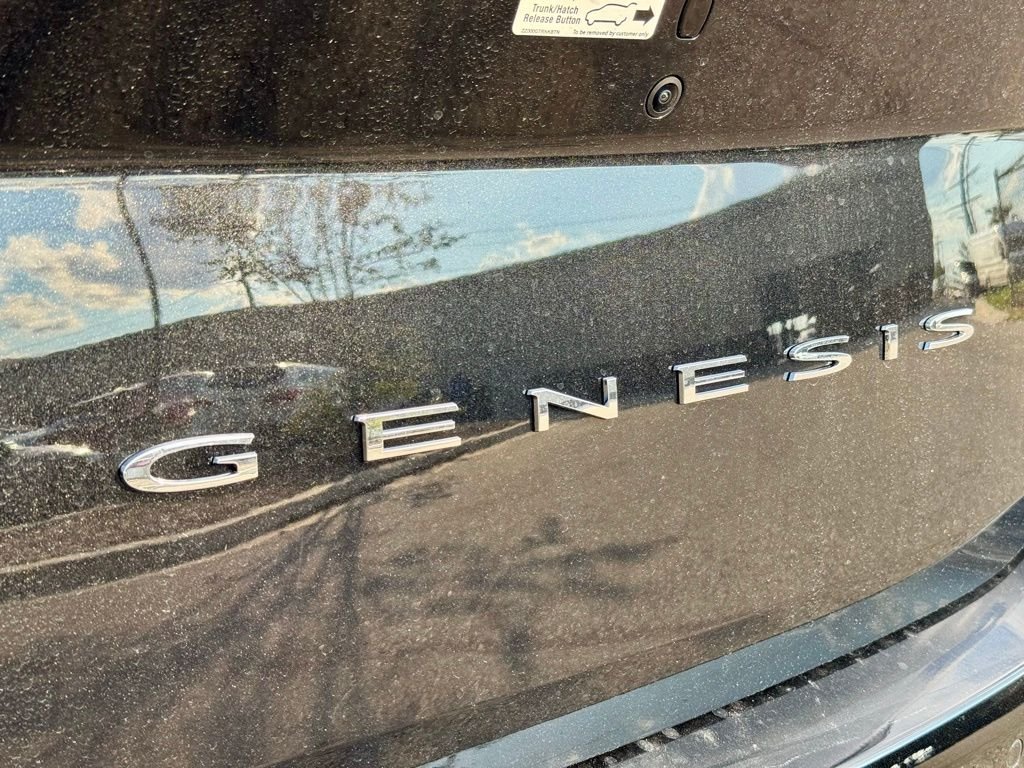 Used 2026 Black Genesis 2.5T Prestige image 14