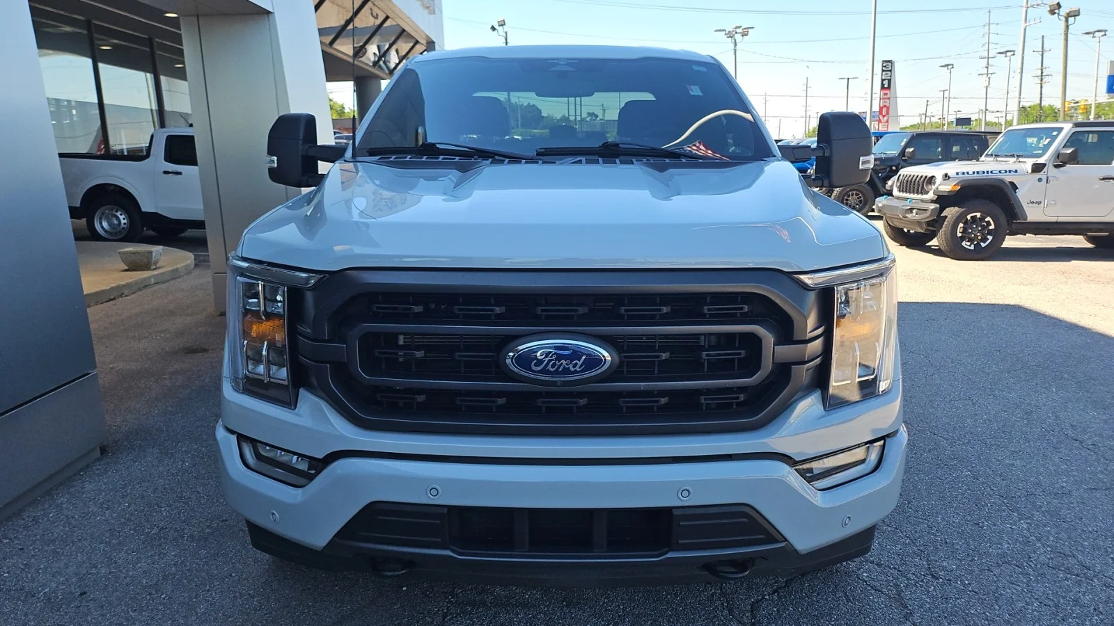 Used 2023 Gray Ford XLT image 7