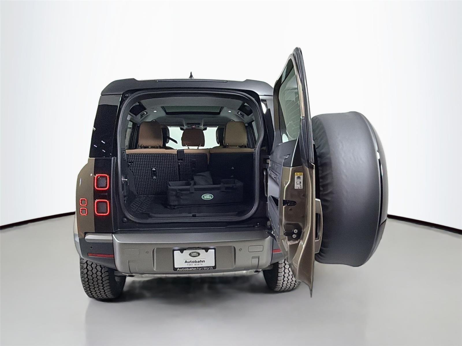 New 2026 Gondwana Stone Land Rover 110 S P300 image 25