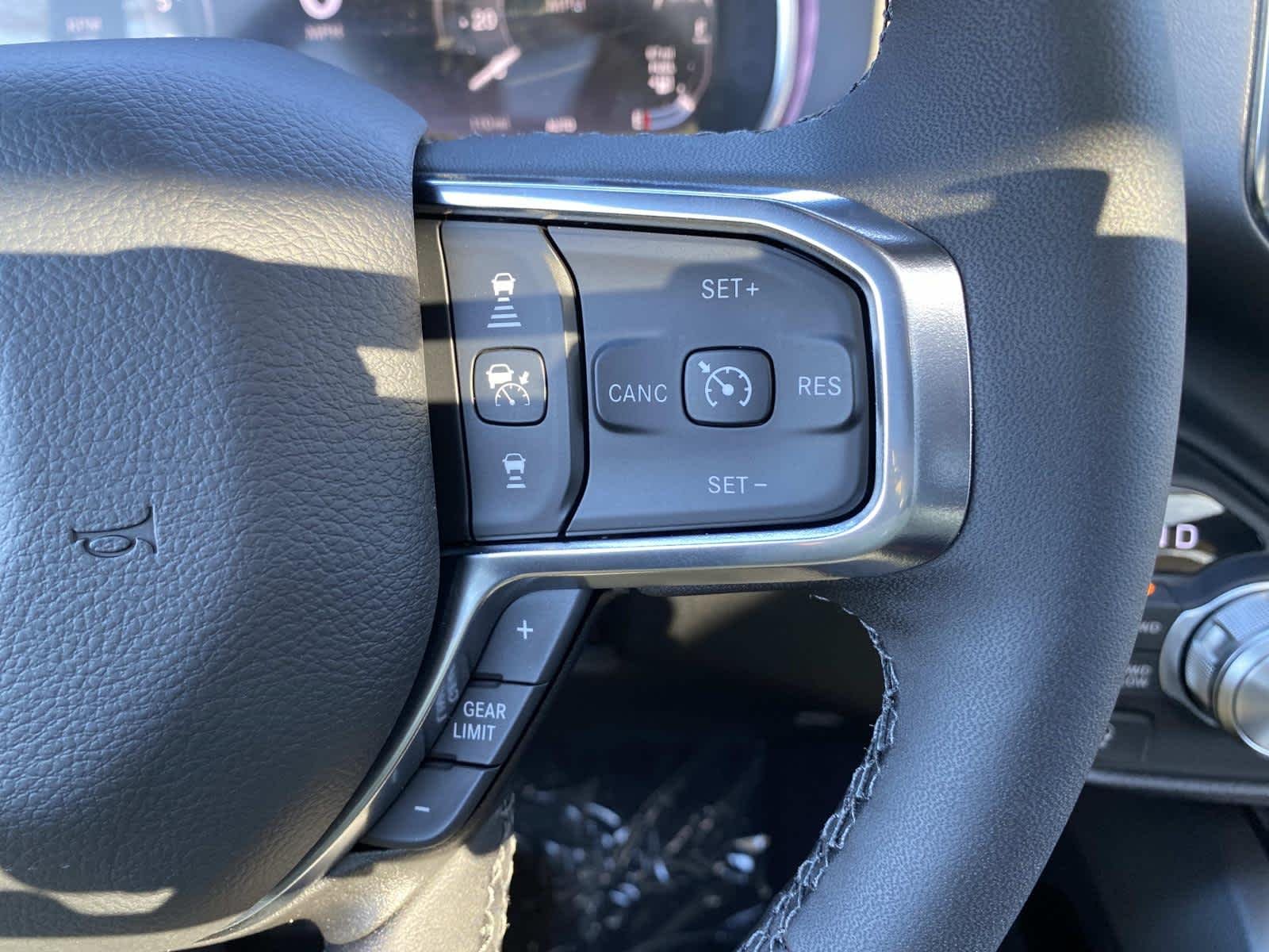New 2026 Bright White Clear-Coat Exterior Paint RAM Laramie image 17