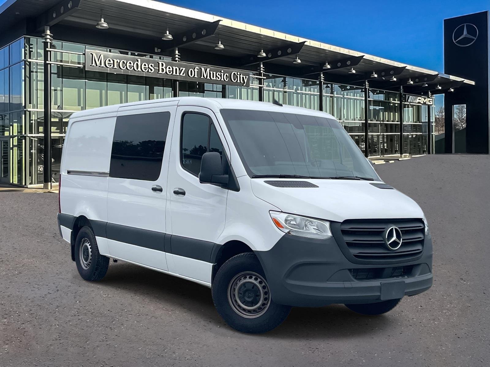 2024 Mercedes-Benz Sprinter 2500 144 WB's photo