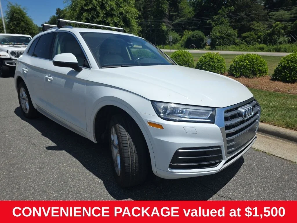 2019 Audi Q5 2.0T quattro S tronic Premium's photo