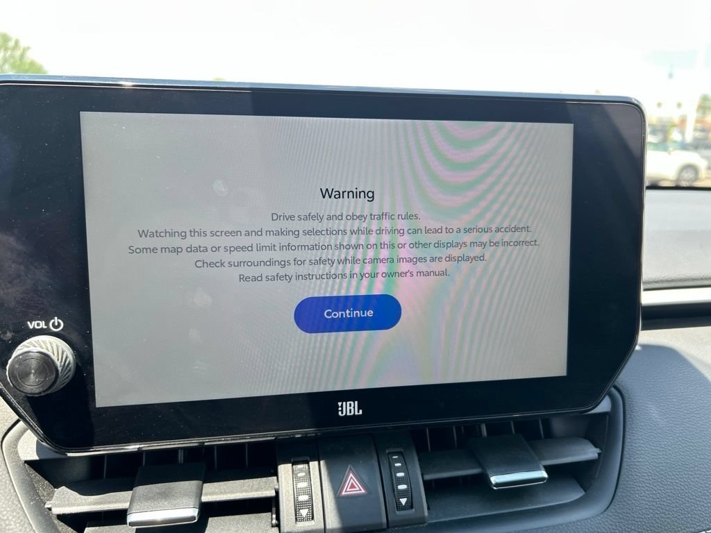 Used 2023 White Toyota XLE Premium image 9