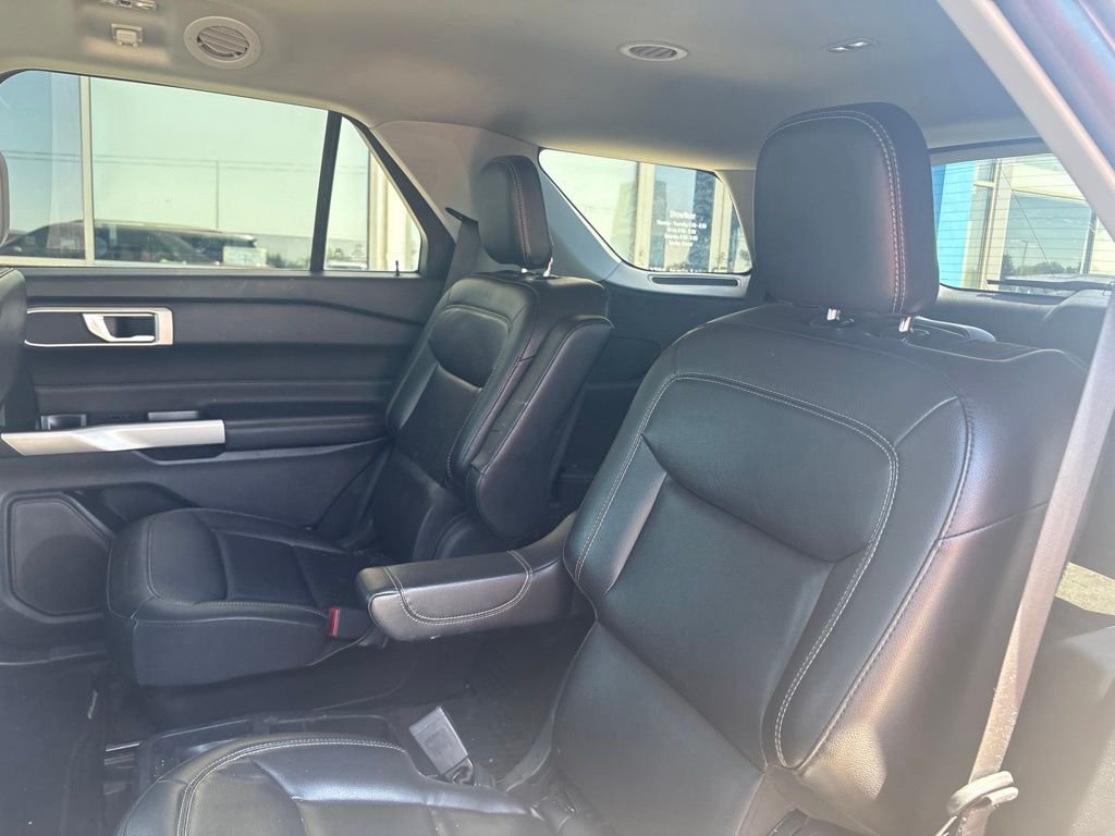 Used 2021 Gray Metallic Ford XLT image 36