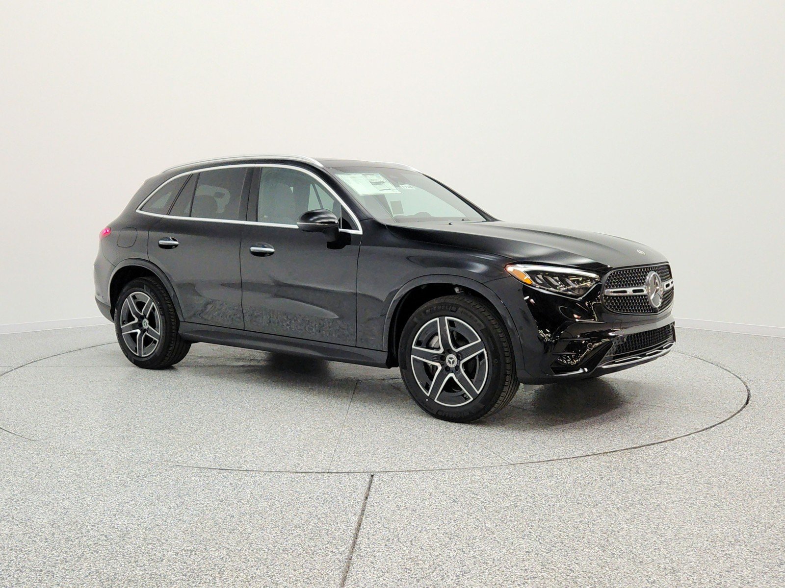 New 2026 Black Mercedes-Benz GLC 300 SUV image 3