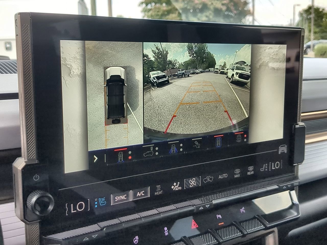 2025 GMC HUMMER EV 2X - Photo 15