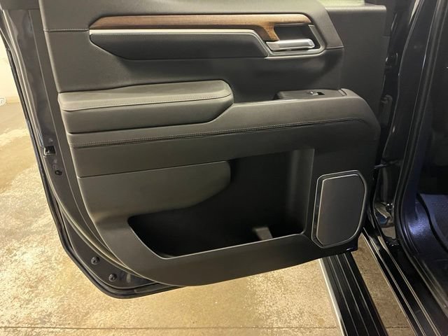 Used 2022 Dark Ash Metallic Chevrolet High Country image 23