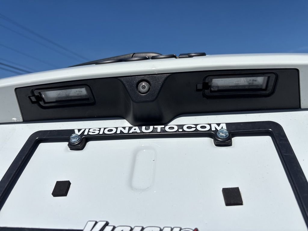 Used 2022 White Jeep High Altitude image 14