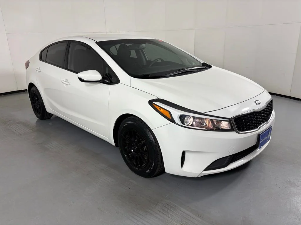 Used 2017 Kia Forte LX with VIN 3KPFK4A72HE109585 for sale in Mesa, AZ