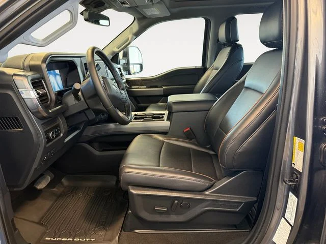 Certified Used 2025  Ford Lariat image 11