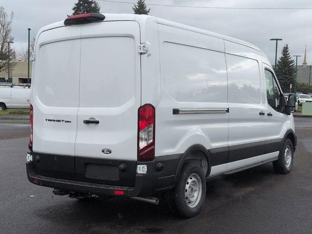 New 2026 Oxford White Ford Cargo Van image 5