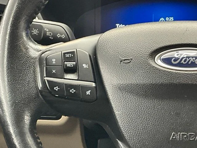 Used 2020 White Ford SE Sport image 17