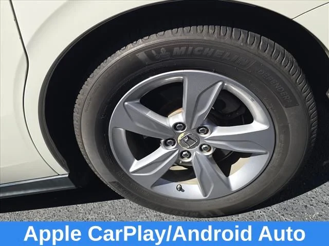 Used 2018  Honda EX-L image 23