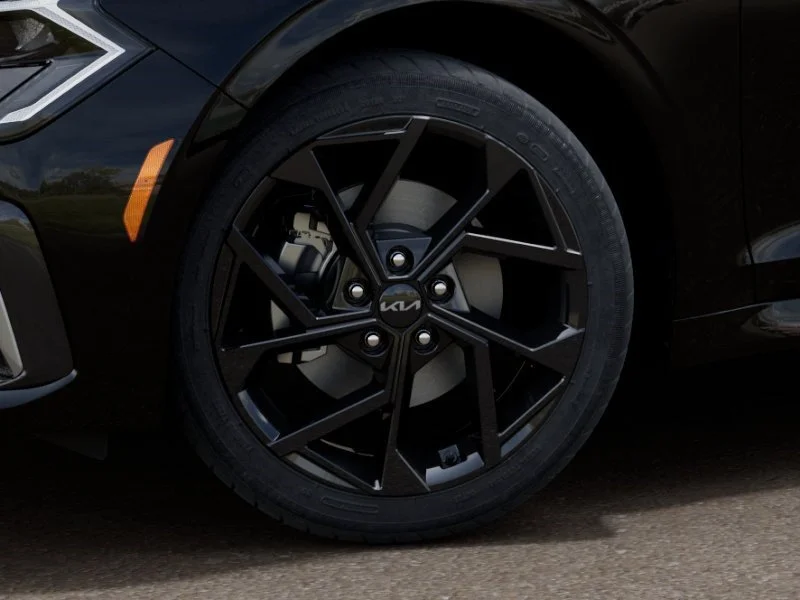 New 2027 Aurora Black Pearl Kia GT-Line image 9