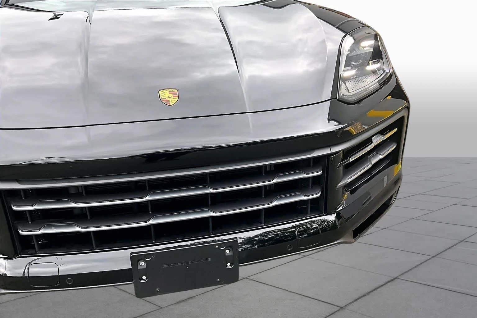 Used 2024 Black Porsche  image 30