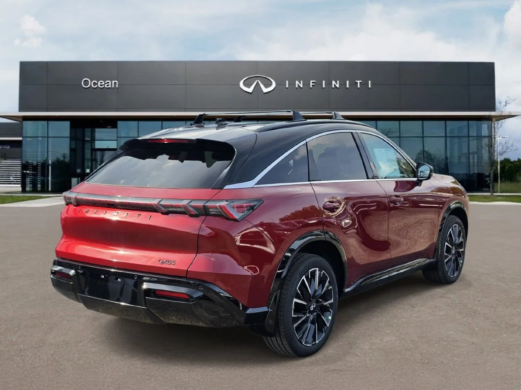 New 2027 2T SUN RED INFINITI Autograph AWD image 3