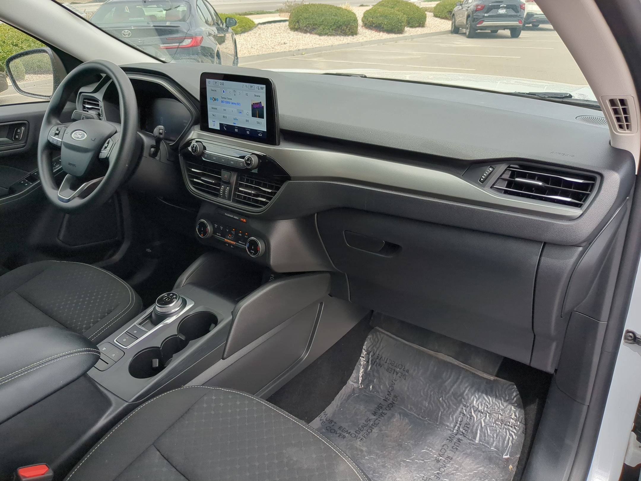 Used 2025 Silver Metallic Ford Active image 31