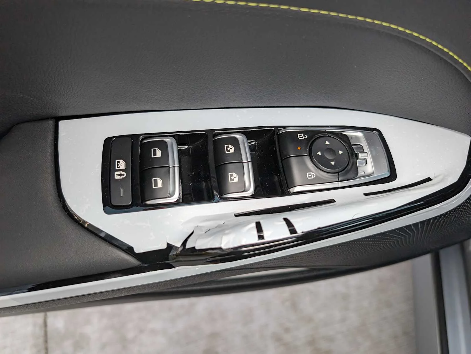 New 2026 Steel Matte Gray Kia GT image 32