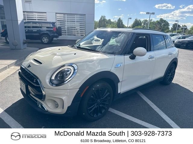 Used 2017 White MINI Clubman image 1