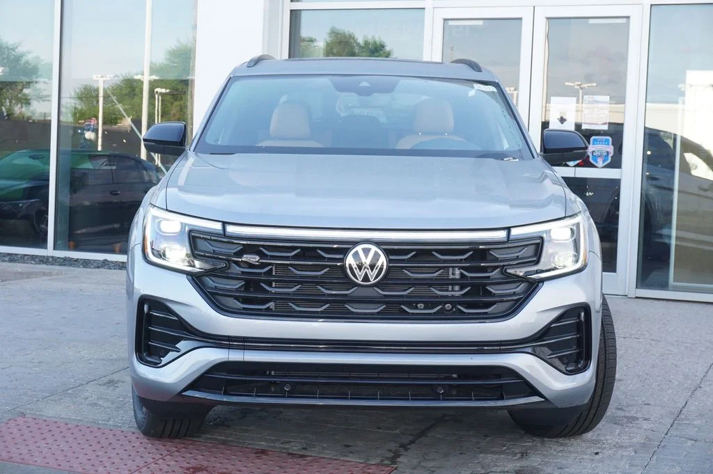 New 2026 Silver Volkswagen 2.0T SEL R-Line Black image 5