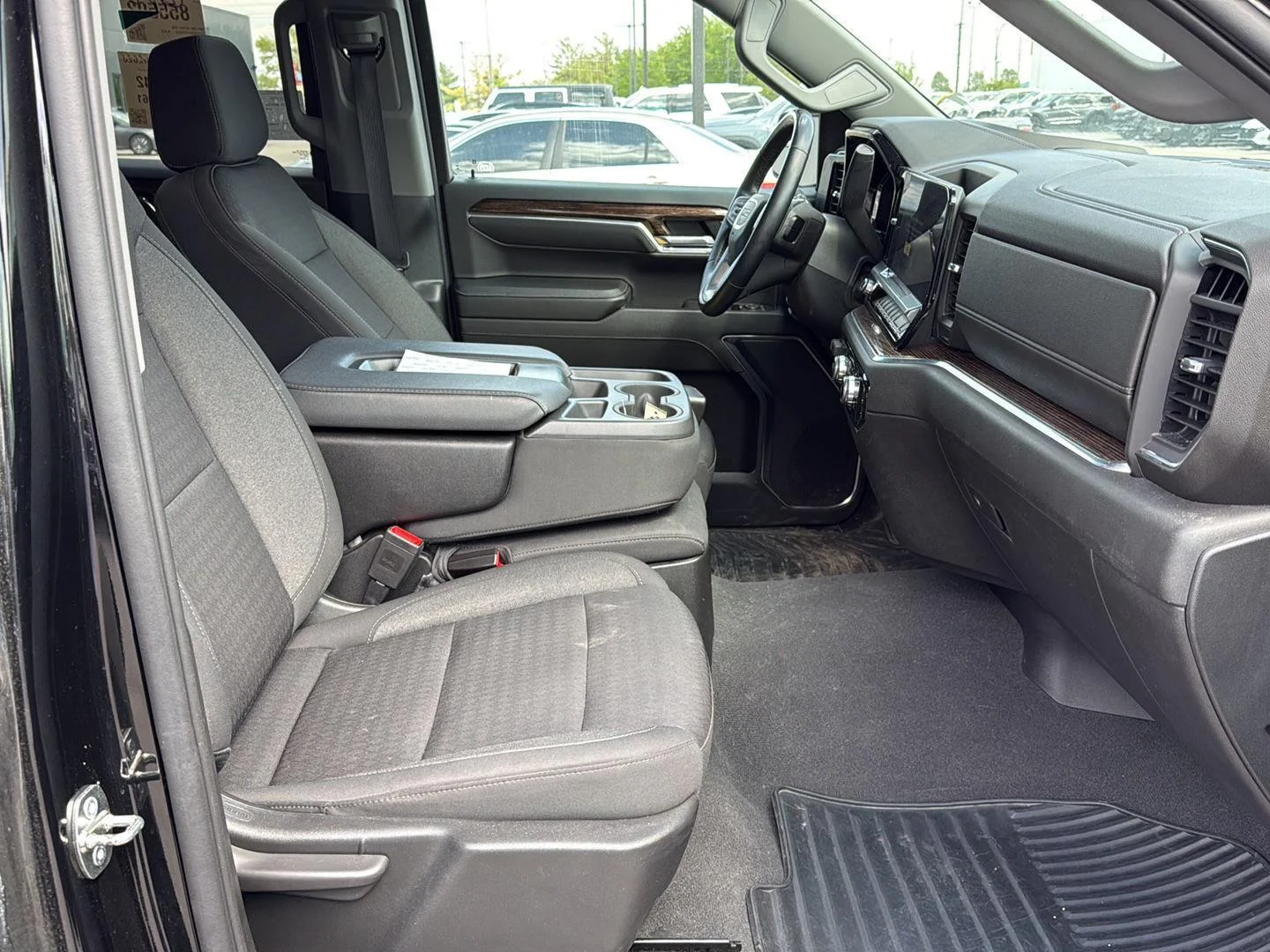 Used 2023 Onyx Black GMC Elevation image 12