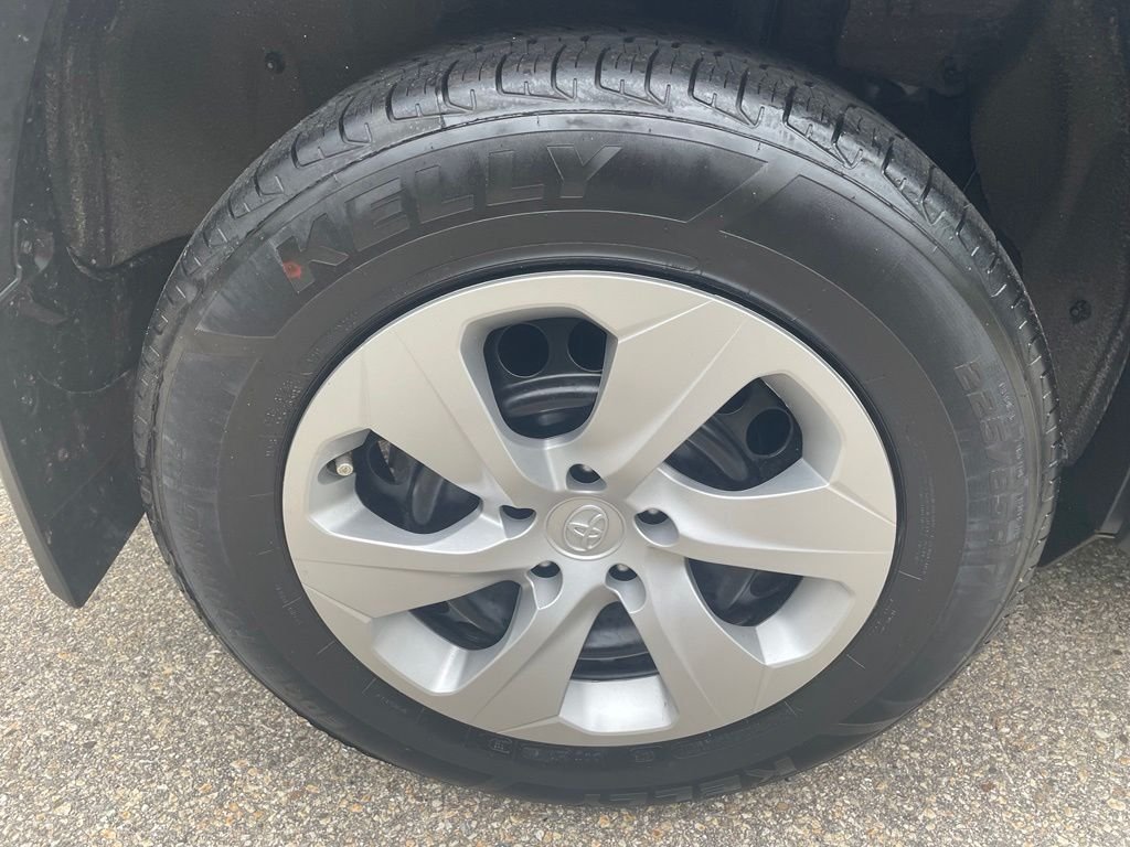 Used 2024 Silver Sky Metallic Toyota LE image 6